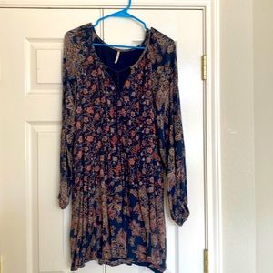 Beautiful floral mini dress from Free People, size M